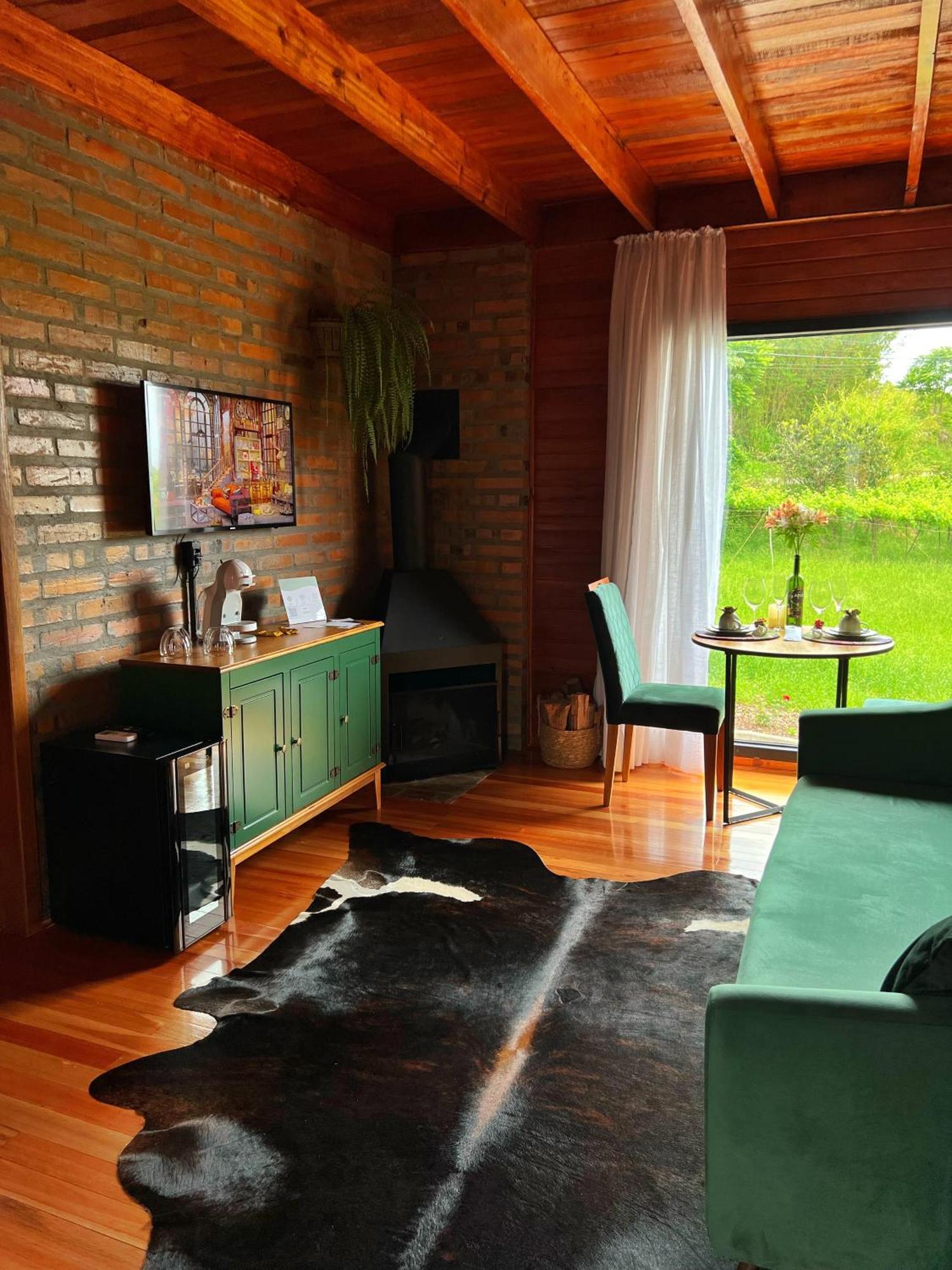 Capanna Del Vale - Um Refugio No Vale Dos Vinhedos Com Experiencia Exclusiva De Degustacao Na Vinicola Dom Candido Бенту-Гонсалвис Экстерьер фото